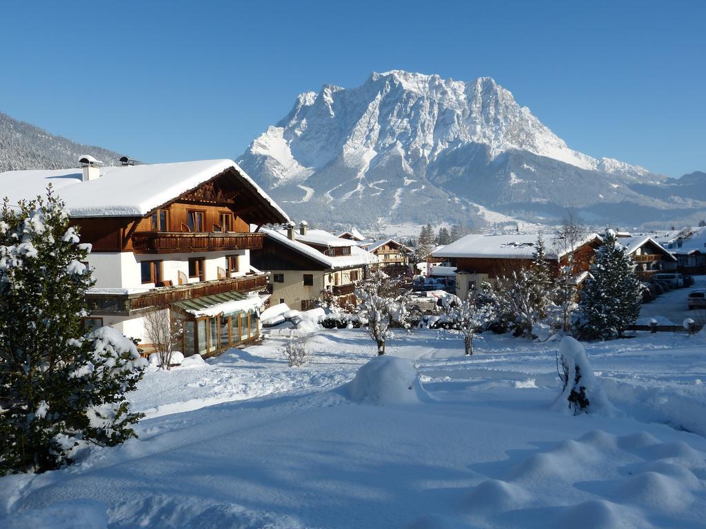 Appartements Alpenland Lermoos Exterior photo