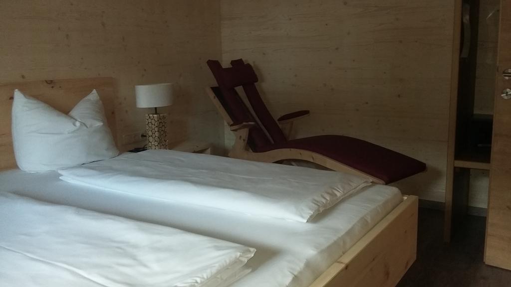 Appartements Alpenland Lermoos Room photo