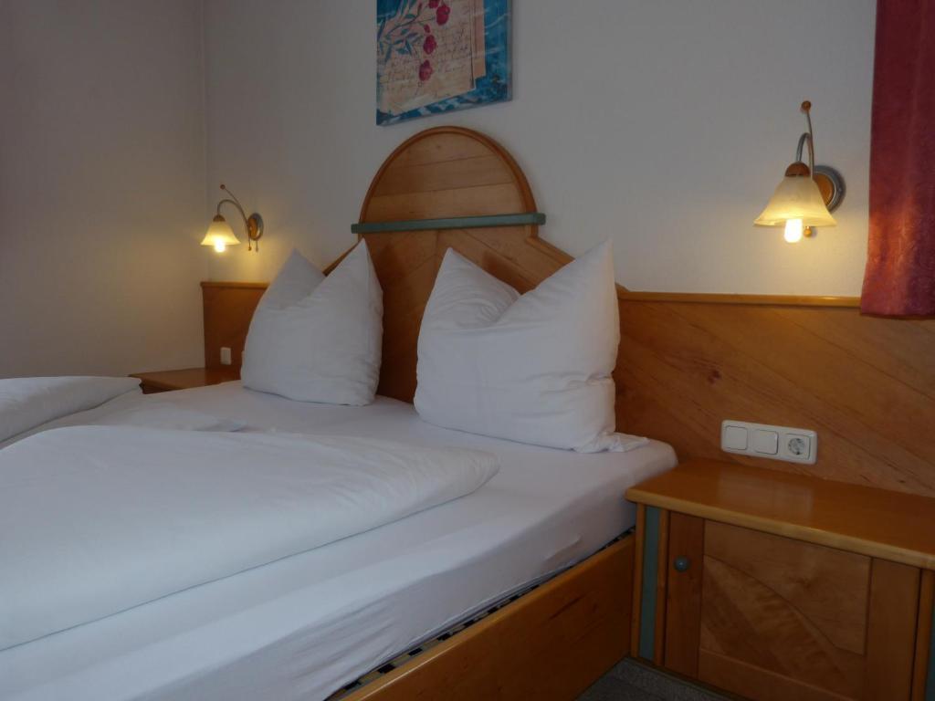 Appartements Alpenland Lermoos Room photo